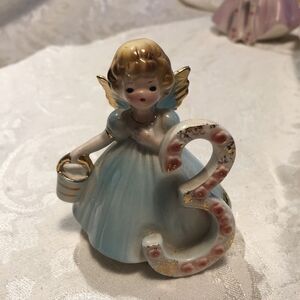Vintage Josef Original 3rd Bd Angel Holding Pail. Ceramic